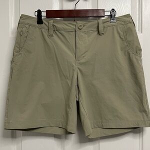 Ascend Women’s Khaki Waterproof Shorts
